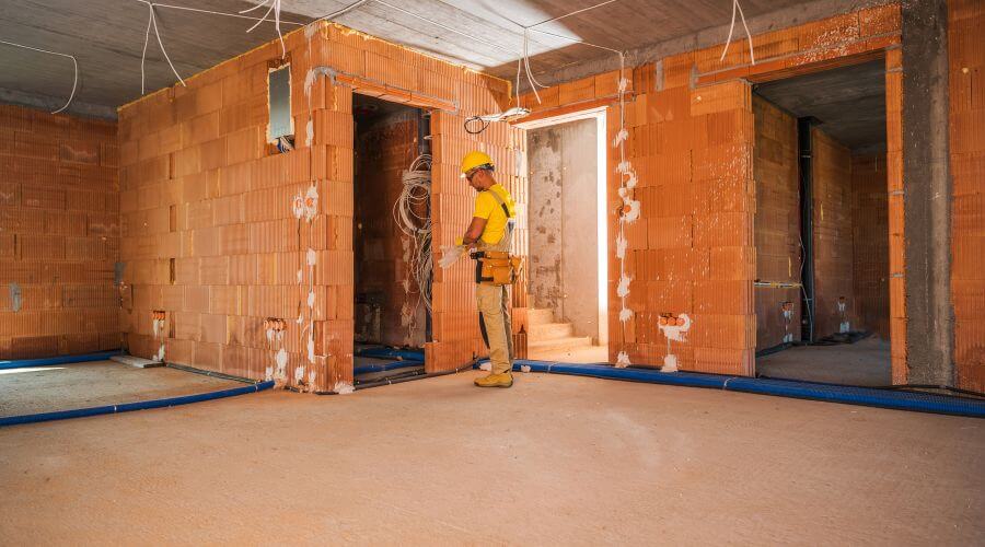 Expert flood damage restoration services in Middlesex, NJ